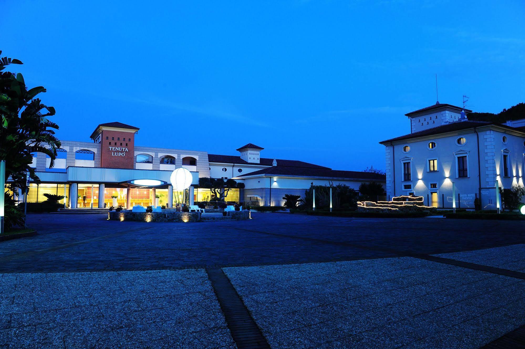 Grand Hotel Paestum Exterior foto
